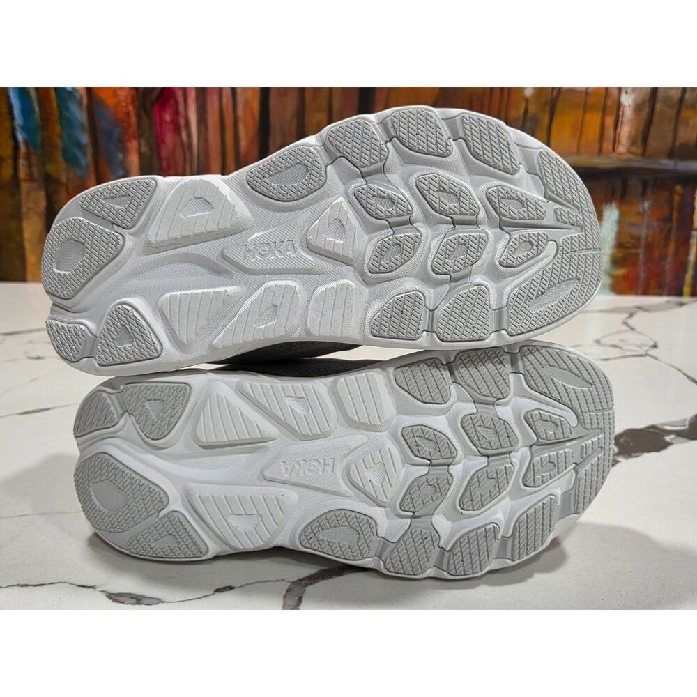 Hoka One W Clifton 10 Cosmic Grey Stardust Size 7.5 Women's Running 1162031 CRDS - Picture 7 of 7